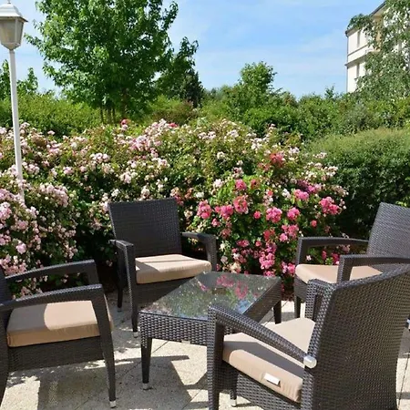 Kyriad Eco - Marne-la-vallee