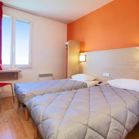 Kyriad Eco - Marne-la-vallée Hotel 2*