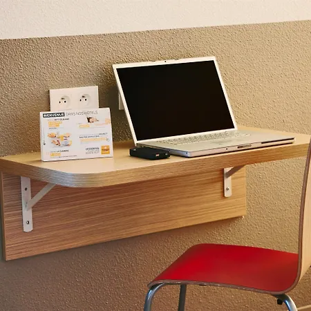 Hotel Kyriad Eco - Marne-la-vallée
