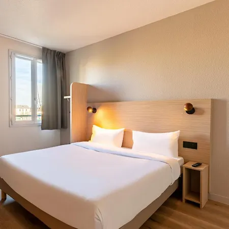 Kyriad Eco - Marne-la-vallée Hotel Bussy-Saint-Georges