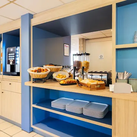 Hotel Kyriad Eco - Marne-la-vallee 2*