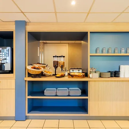 Hotel Kyriad Eco - Marne-la-vallee 2*