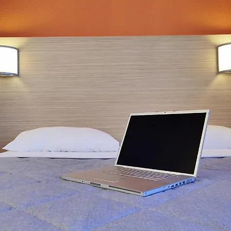 Hotel Premiere Classe Marne La Vallee - Saint Georges 2*