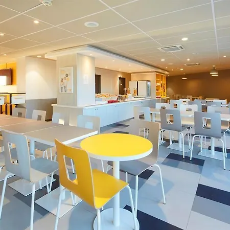 Kyriad Eco - Marne-la-vallee ホテル 2*