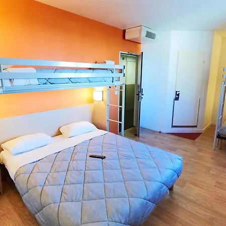 Hotel Kyriad Eco - Marne-la-vallée 2*