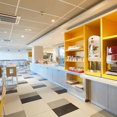 Hotel Kyriad Eco - Marne-la-vallée Bussy-Saint-Georges