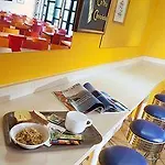 Kyriad Eco - Marne-la-vallee 2* ביוסי-סיינט-ג'ורג'