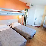 Kyriad Eco - Marne-la-vallee Hotel
