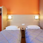 Kyriad Eco - Marne-la-vallee Hotel