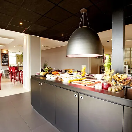 호텔 Kyriad Eco - Marne-la-vallee
