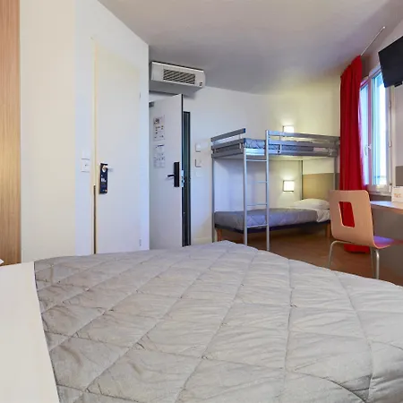 Kyriad Eco - Marne-la-vallee